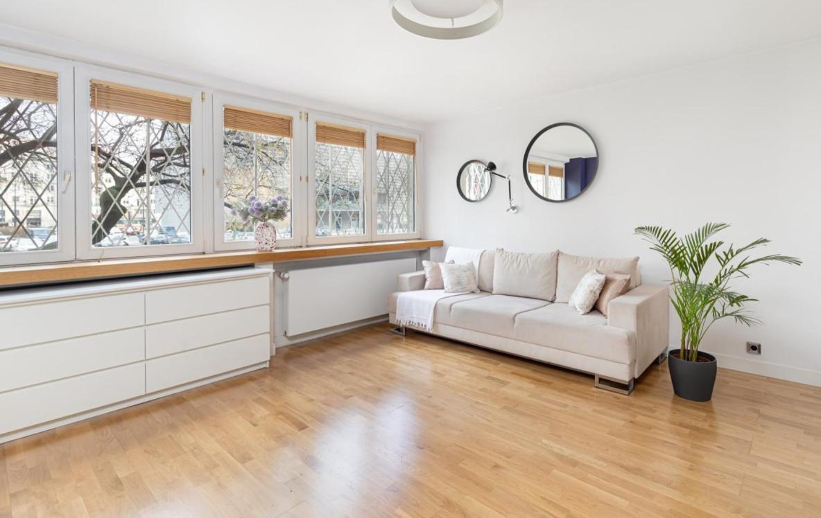 K22 Apartments Centrum Warszawy 바르샤바 외부 사진